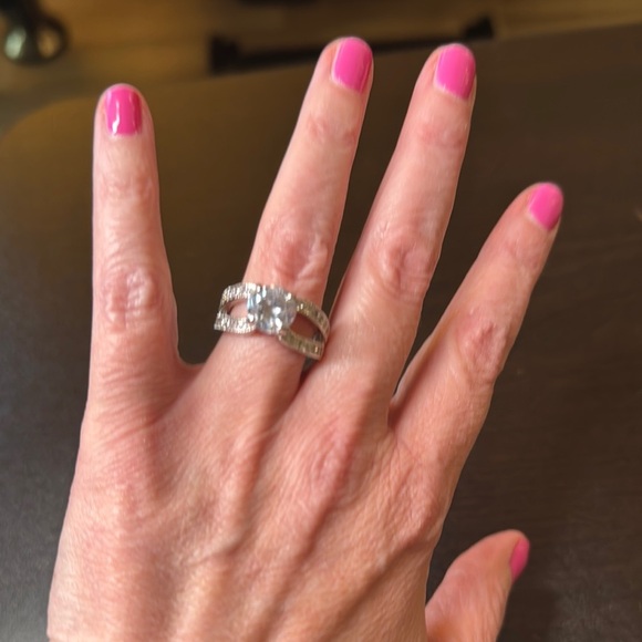 Silver Solitaire Diamond Ring with Side Accents - Picture 1 of 6
